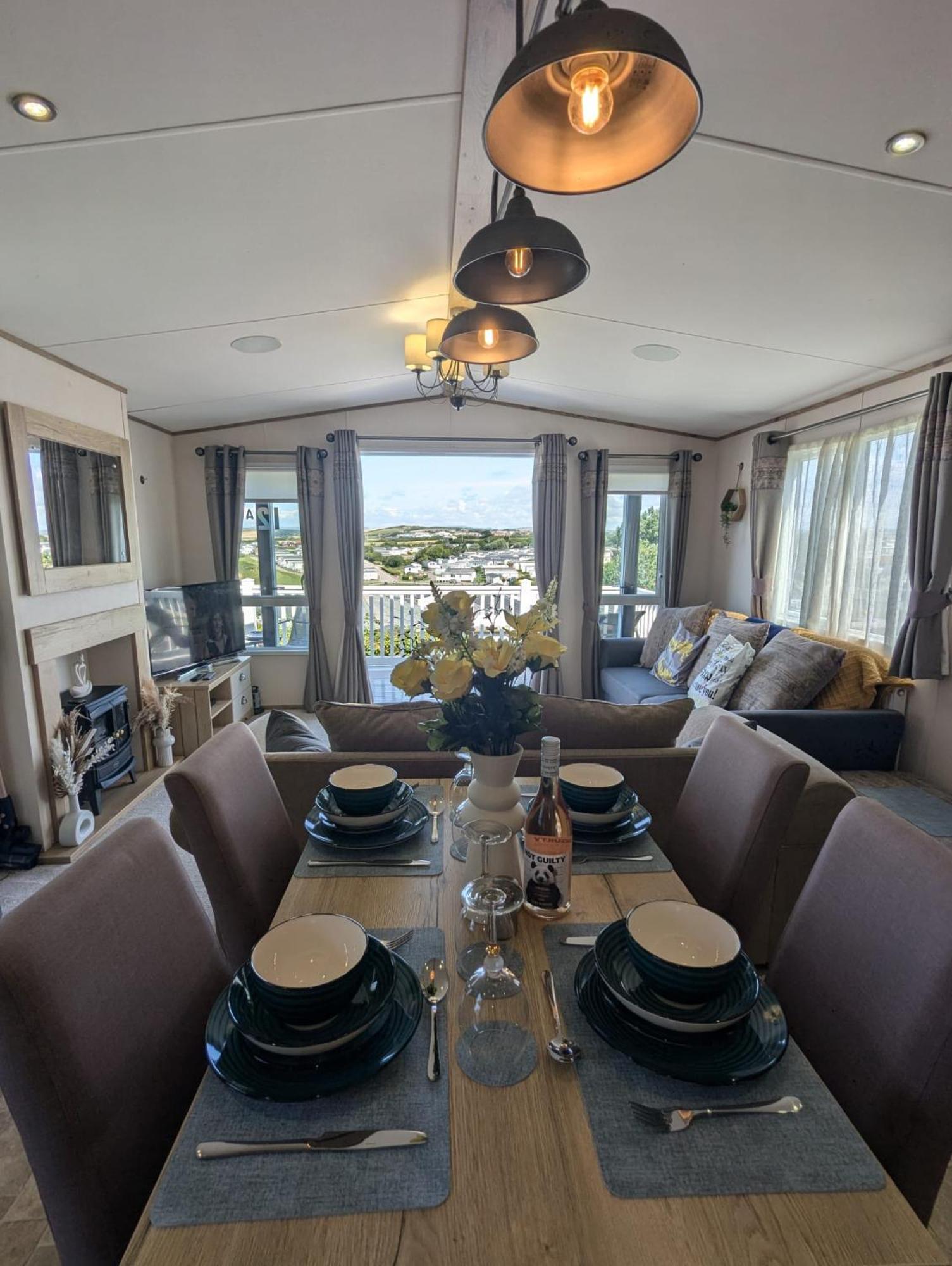 Stunning Caravan With Panoramic Views Weymouth Littlesea Haven Wyke Regis エクステリア 写真