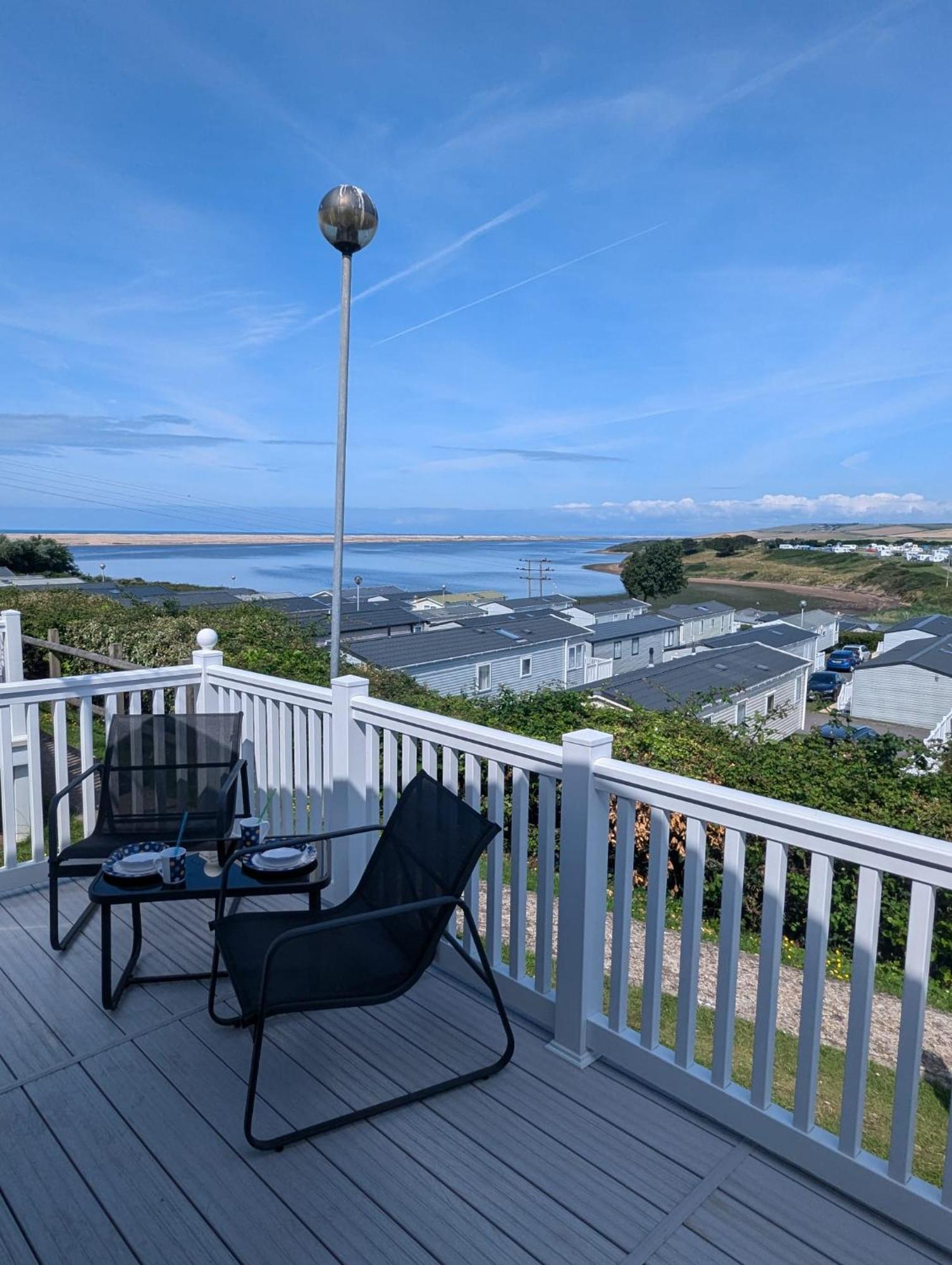 Stunning Caravan With Panoramic Views Weymouth Littlesea Haven Wyke Regis エクステリア 写真